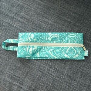 BAGGU x TEND zipper pouch